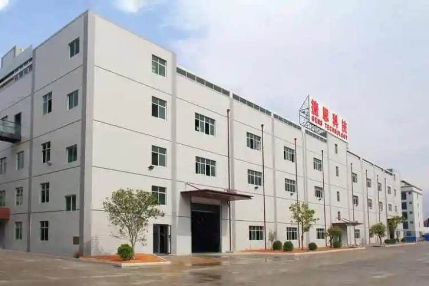 人人体育内容中心推出战术图解专栏，每周更新两期